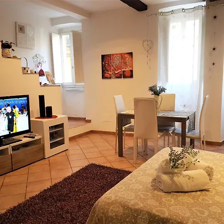 Il Salotto Di Via Giulia アパート ローマ