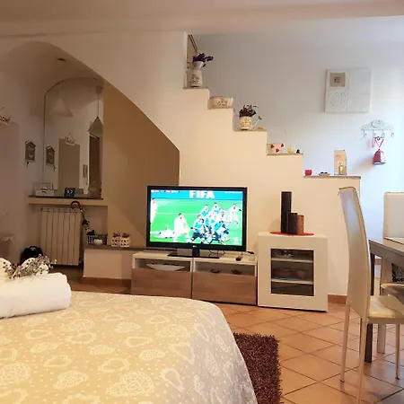 Apartment Il Salotto Di Via Giulia Rome