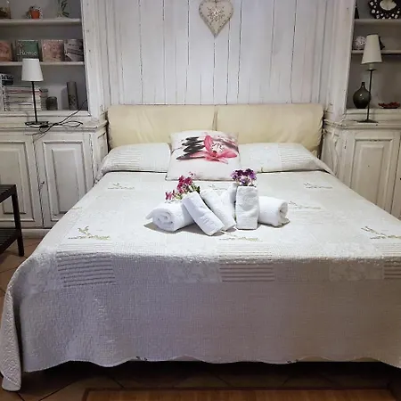Il Salotto Di Via Giulia *