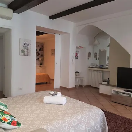 Lägenhet Il Salotto Di Via Giulia Rom