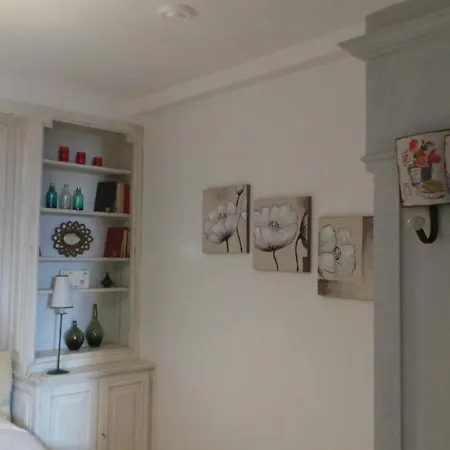 Apartment Il Salotto Di Via Giulia Rome